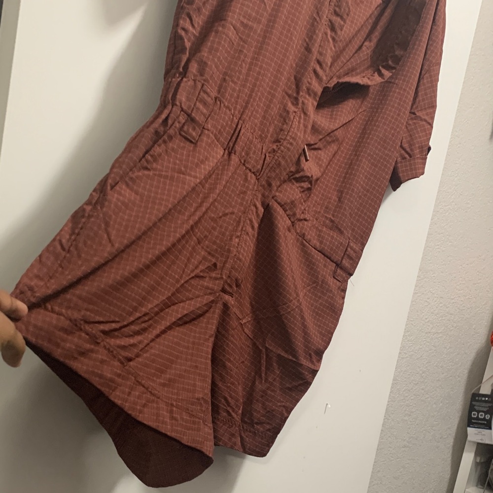 Fabletics Rust Brown Short-Sleeve Zip Front Jumpsuit - Picture 4 of 6